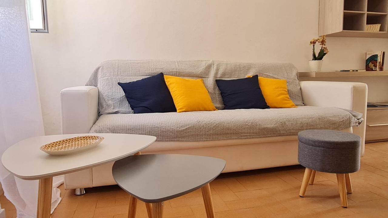 Appartement La Casa Di Delia à Marciana Marina  Extérieur photo