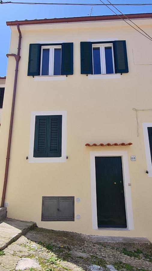 Appartement La Casa Di Delia à Marciana Marina  Extérieur photo