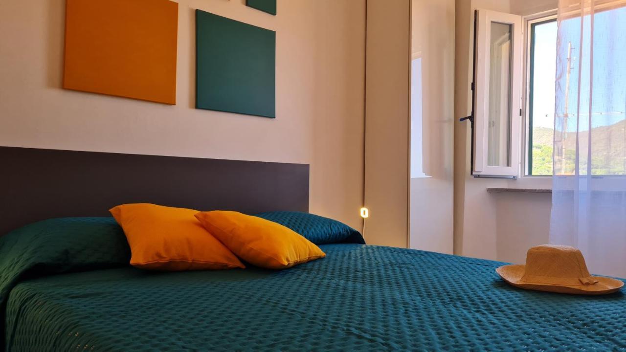 Appartement La Casa Di Delia à Marciana Marina  Extérieur photo